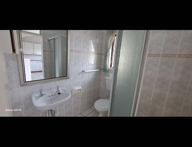 3 BEDROOM PROPERTY TO RENT IN UVONGO BEACH